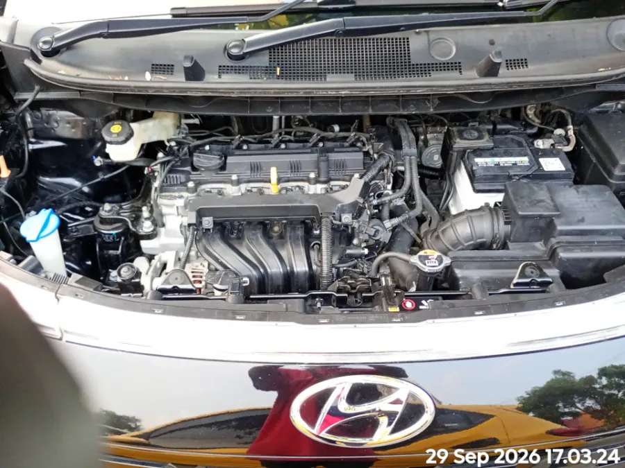 Foto Mobil Bekas Mesin Hyundai Stargazer 1.5 Prime tahun 2022
