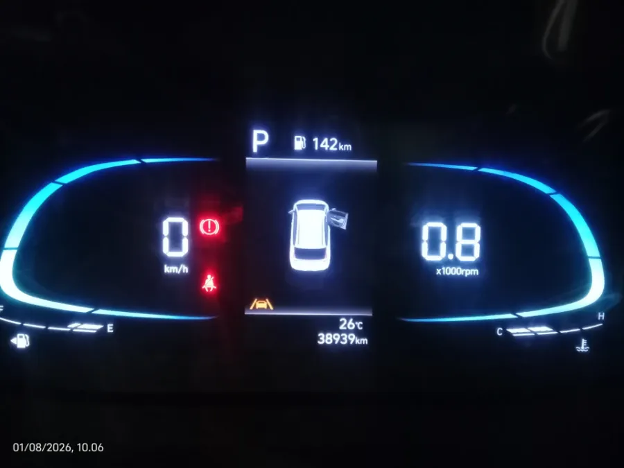 Foto Mobil Bekas Odometer Hyundai Stargazer 1.5 Prime tahun 2022