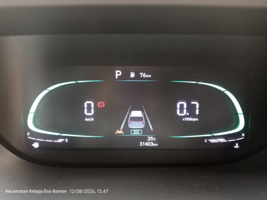 Foto Mobil Bekas Odometer Hyundai Stargazer 1.5 Prime tahun 2022