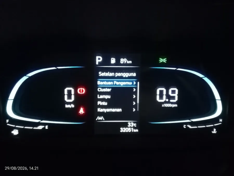 Foto Mobil Bekas Odometer Hyundai Stargazer 1.5 Prime tahun 2022