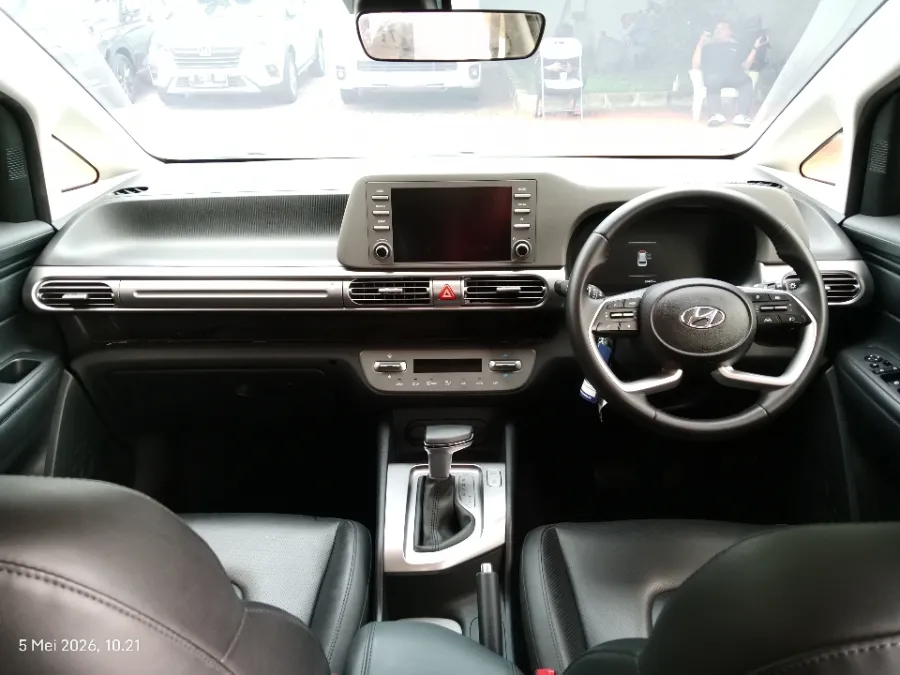 Foto Mobil Bekas Dashboard Hyundai Stargazer 1.5 Prime tahun 2023