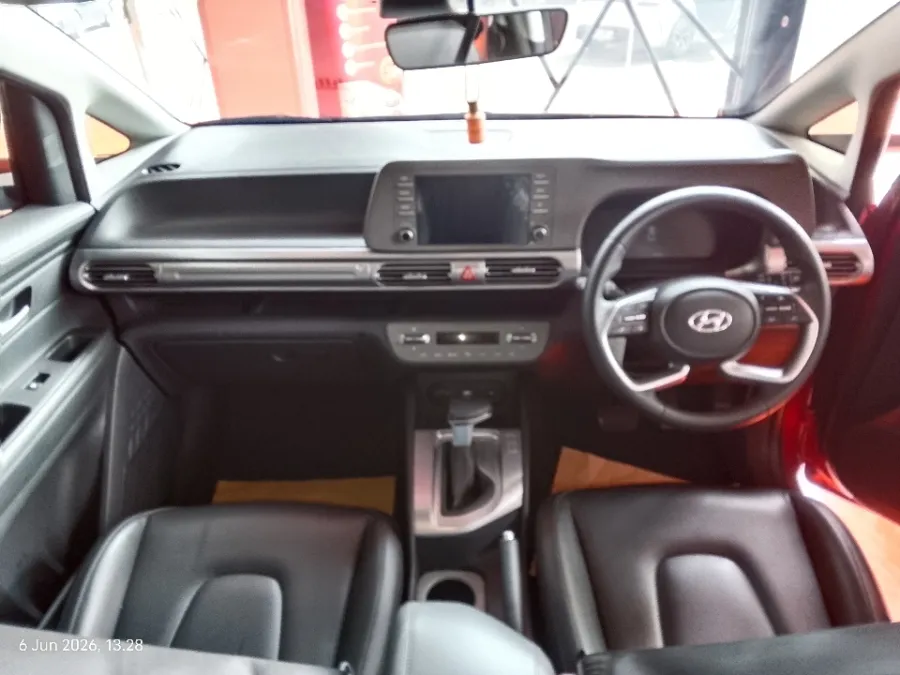 Foto Mobil Bekas Dashboard Hyundai Stargazer 1.5 Prime tahun 2023