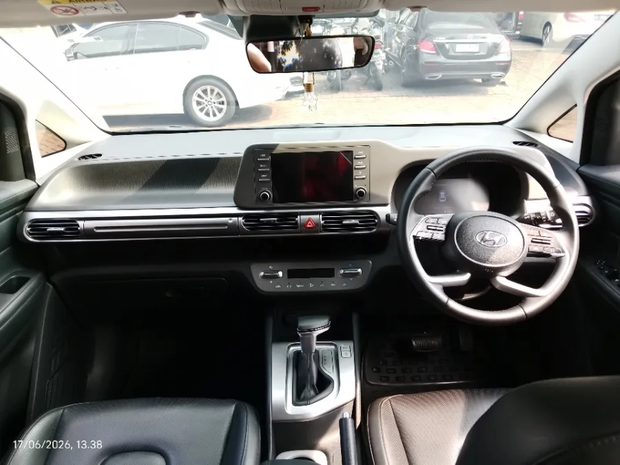 Foto Mobil Bekas Dashboard Hyundai Stargazer 1.5 Prime tahun 2023