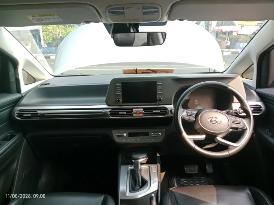 Foto Mobil Bekas Dashboard Hyundai Stargazer 1.5 Prime tahun 2023