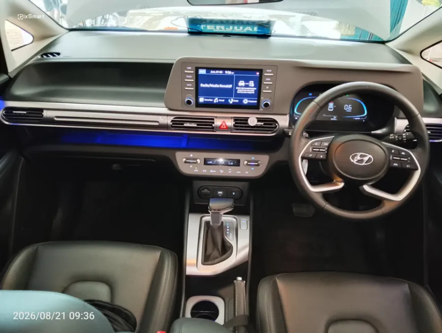 Foto Mobil Bekas Dashboard Hyundai Stargazer 1.5 Prime tahun 2023