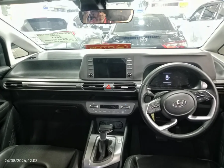 Foto Mobil Bekas Dashboard Hyundai Stargazer 1.5 Prime tahun 2023