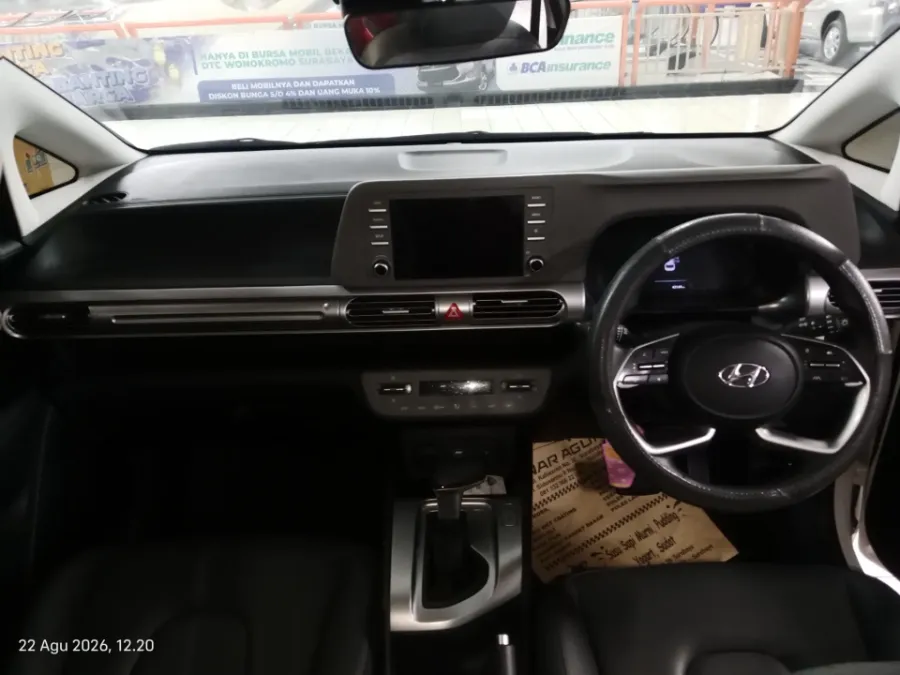 Foto Mobil Bekas Dashboard Hyundai Stargazer 1.5 Prime tahun 2023