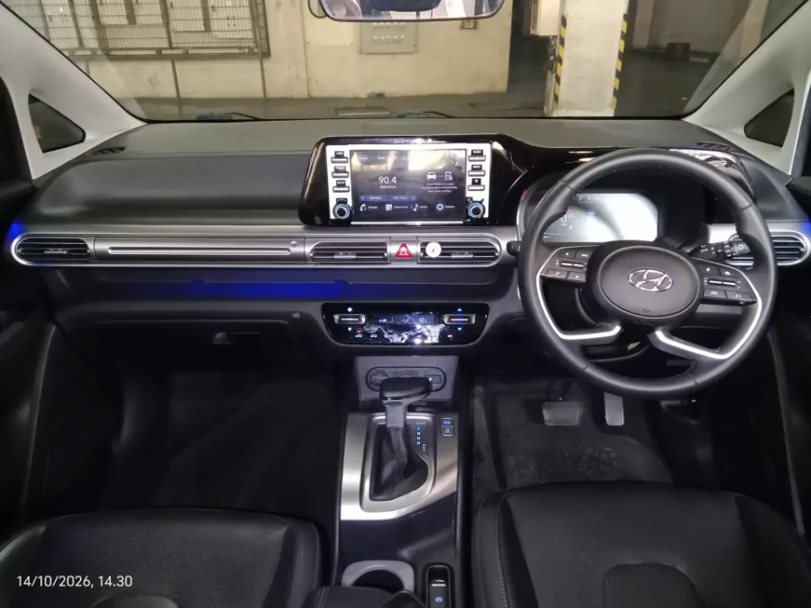 Foto Mobil Bekas Dashboard Hyundai Stargazer 1.5 Prime tahun 2023