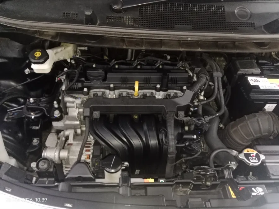 Foto Mobil Bekas Mesin Hyundai Stargazer 1.5 Prime tahun 2023