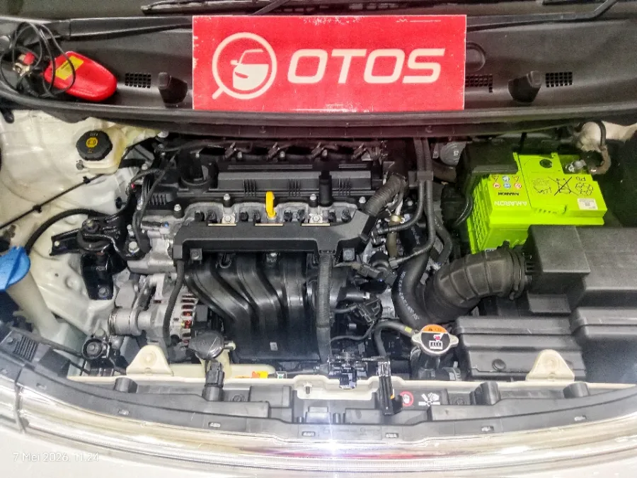 Foto Mobil Bekas Mesin Hyundai Stargazer 1.5 Prime tahun 2023