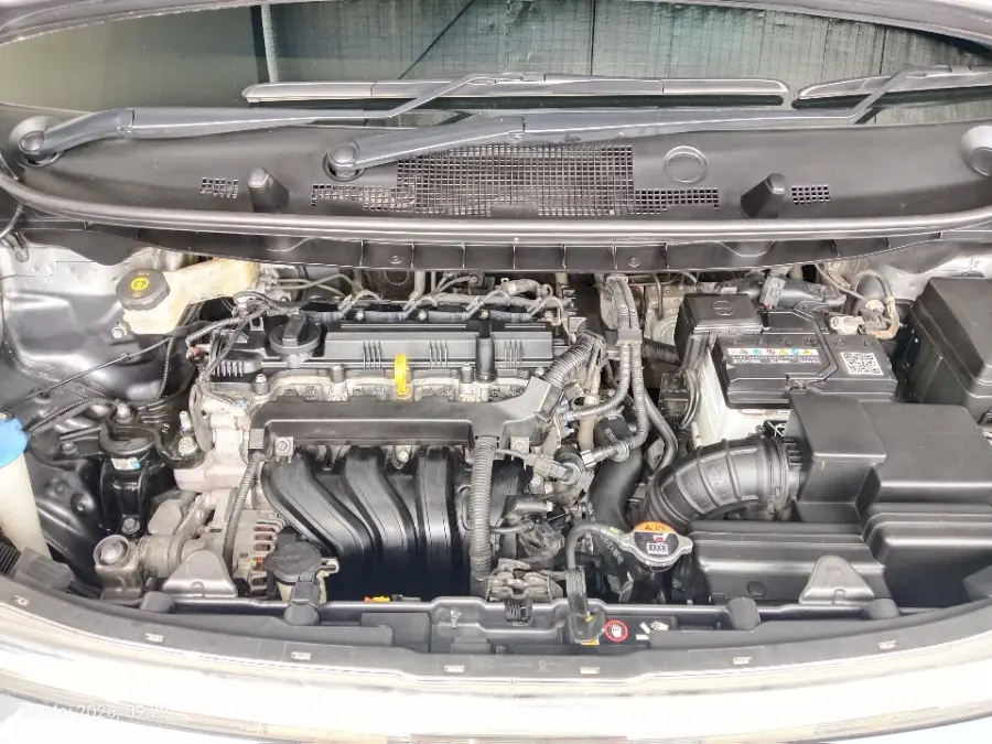 Foto Mobil Bekas Mesin Hyundai Stargazer 1.5 Prime tahun 2023