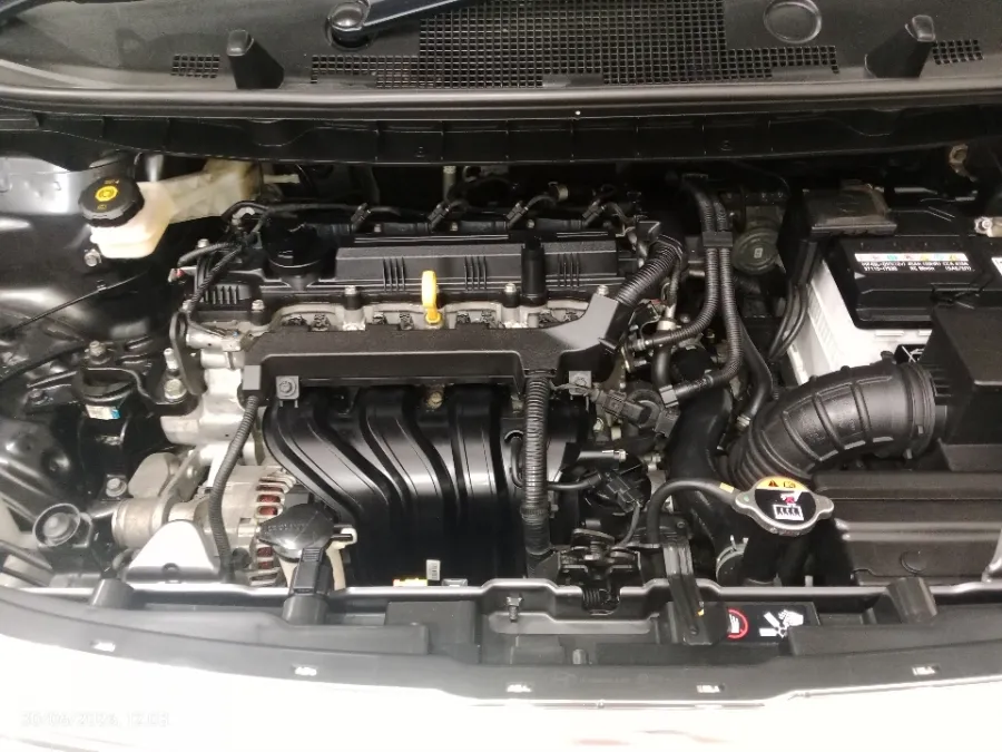 Foto Mobil Bekas Mesin Hyundai Stargazer 1.5 Prime tahun 2023