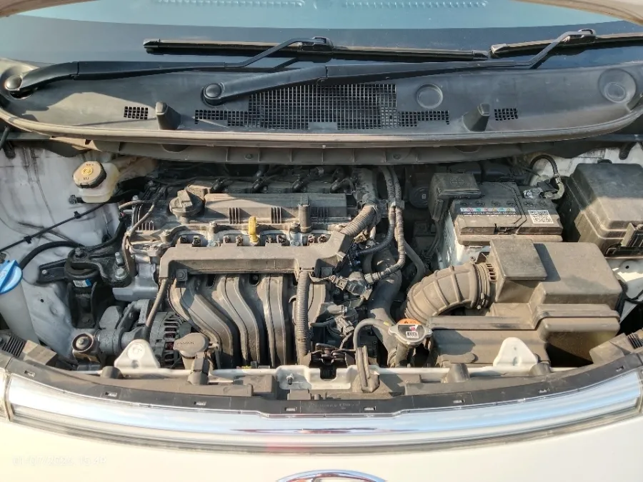 Foto Mobil Bekas Mesin Hyundai Stargazer 1.5 Prime tahun 2023