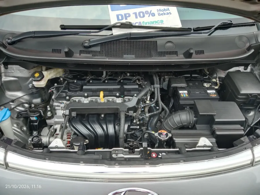 Foto Mobil Bekas Mesin Hyundai Stargazer 1.5 Prime tahun 2023