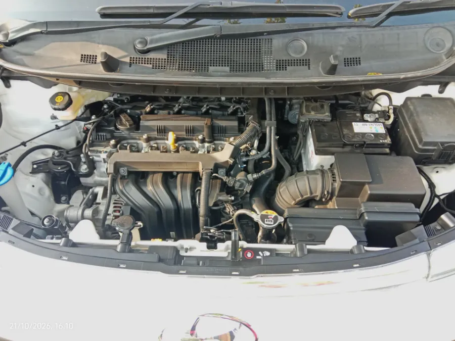 Foto Mobil Bekas Mesin Hyundai Stargazer 1.5 Prime tahun 2023