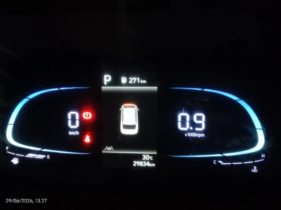 Foto Mobil Bekas Odometer Hyundai Stargazer 1.5 Prime tahun 2023