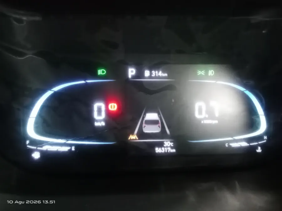 Foto Mobil Bekas Odometer Hyundai Stargazer 1.5 Prime tahun 2023