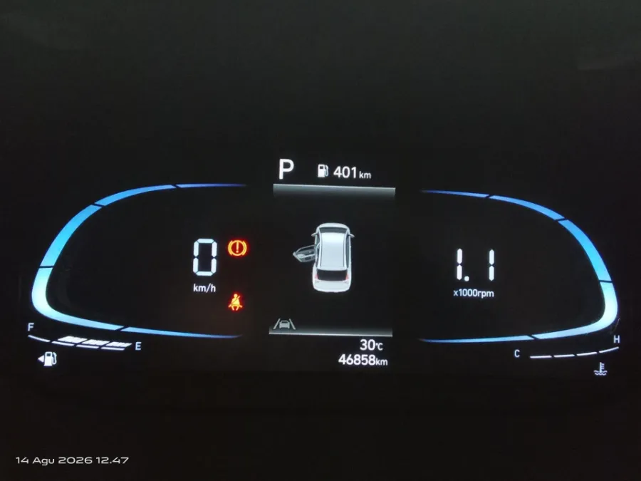 Foto Mobil Bekas Odometer Hyundai Stargazer 1.5 Prime tahun 2023