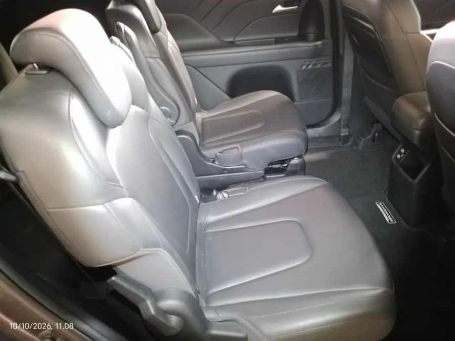 Foto Mobil Bekas Kabin Belakang Hyundai Stargazer 1.5 Prime IVT tahun 2022