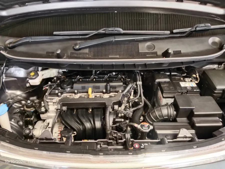 Foto Mobil Bekas Mesin Hyundai Stargazer 1.5 Prime IVT tahun 2022