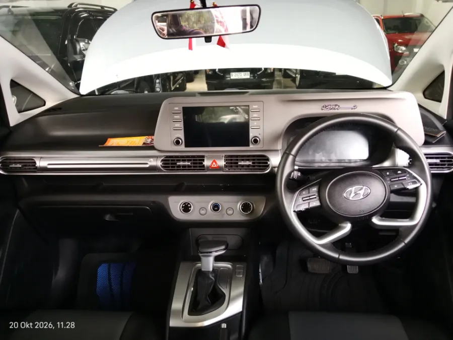 Foto Mobil Bekas Dashboard Hyundai Stargazer 1.5 Style tahun 2022