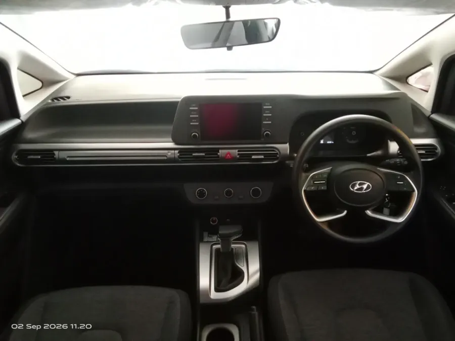 Foto Mobil Bekas Dashboard Hyundai Stargazer 1.5 Trend tahun 2023