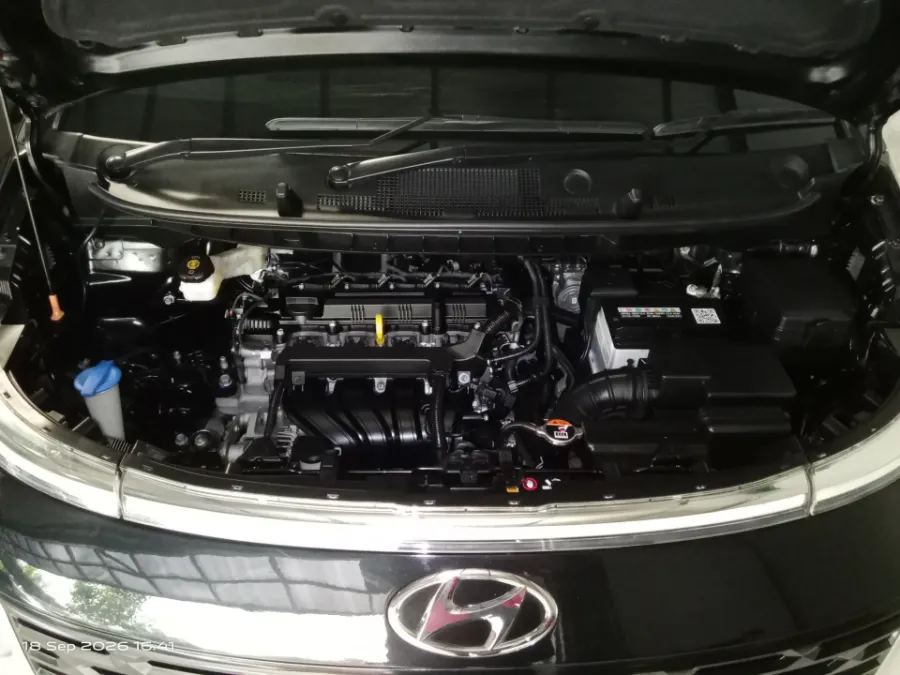 Foto Mobil Bekas Mesin Hyundai Stargazer 1.5 Trend tahun 2024