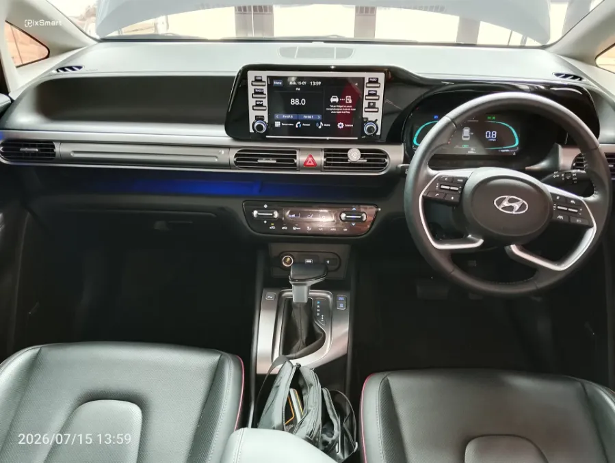 Foto Mobil Bekas Dashboard Hyundai Stargazer X 1.5 Prime tahun 2023