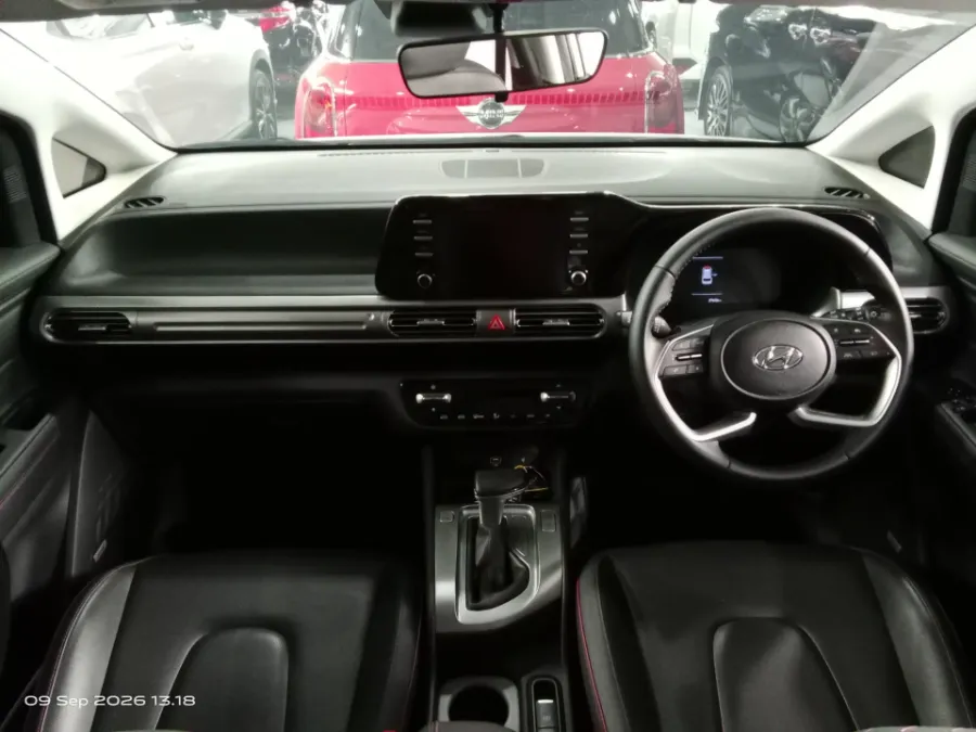 Foto Mobil Bekas Dashboard Hyundai Stargazer X 1.5 Prime tahun 2023