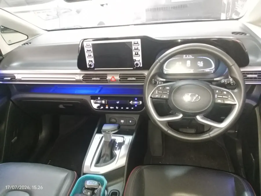 Foto Mobil Bekas Dashboard Hyundai Stargazer X 1.5 Prime tahun 2024