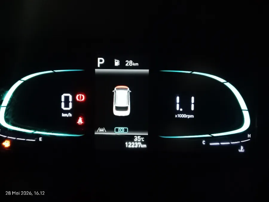 Foto Mobil Bekas Odometer Hyundai Stargazer X 1.5 Prime tahun 2025