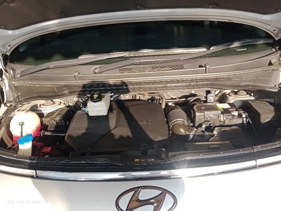 Foto Mobil Bekas Mesin Hyundai Staria 2.2 tahun 2022