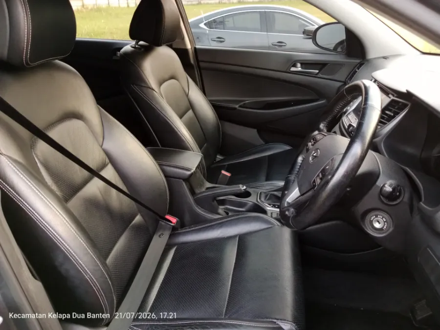 Foto Mobil Bekas Kabin Depan Hyundai Tucson 2.0 tahun 2016