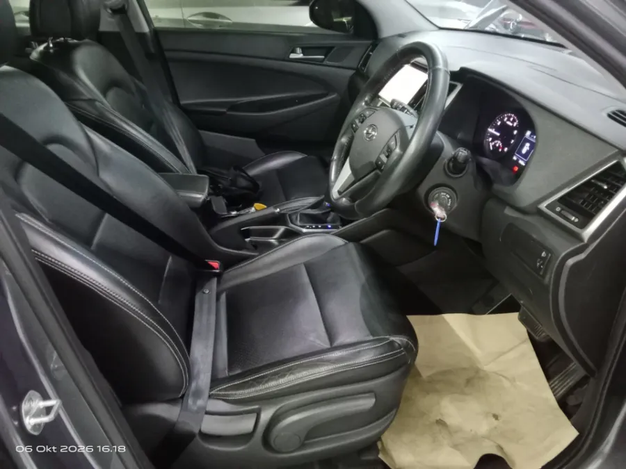 Foto Mobil Bekas Kabin Depan Hyundai Tucson 2.0 tahun 2018
