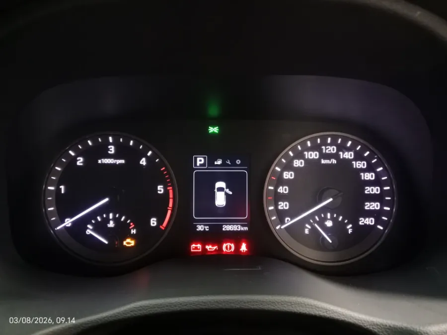 Foto Mobil Bekas Odometer Hyundai Tucson 2.0 XG CRDi tahun 2018