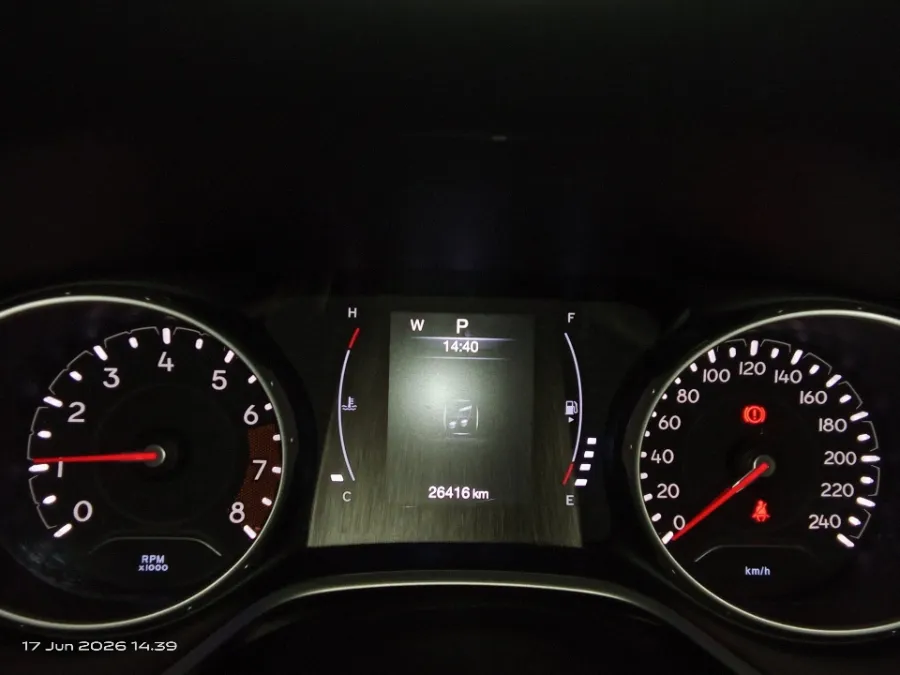 Foto Mobil Bekas Odometer Jeep Compass 1.4 Longitude tahun 2018