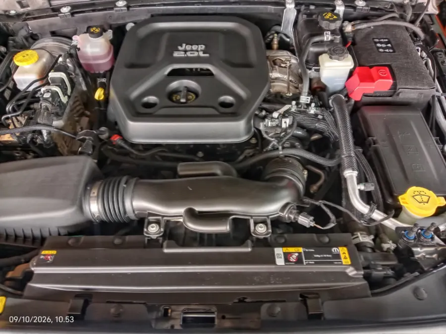Foto Mobil Bekas Mesin Jeep Wrangler 2.0 Rubicon 4-Door tahun 2023