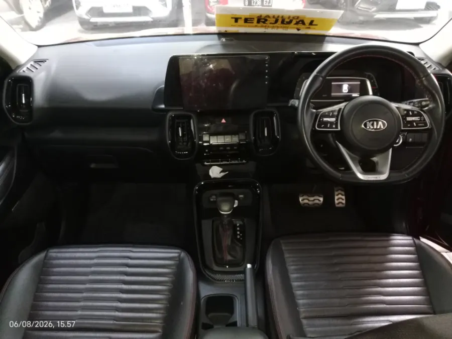 Foto Mobil Bekas Dashboard KIA Sonet 1.5 tahun 2020