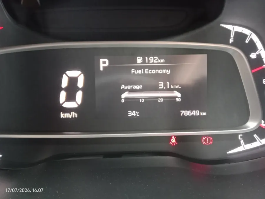 Foto Mobil Bekas Odometer KIA Sonet 1.5 tahun 2021