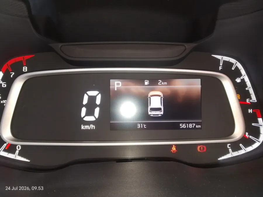 Foto Mobil Bekas Odometer KIA Sonet 1.5 tahun 2022