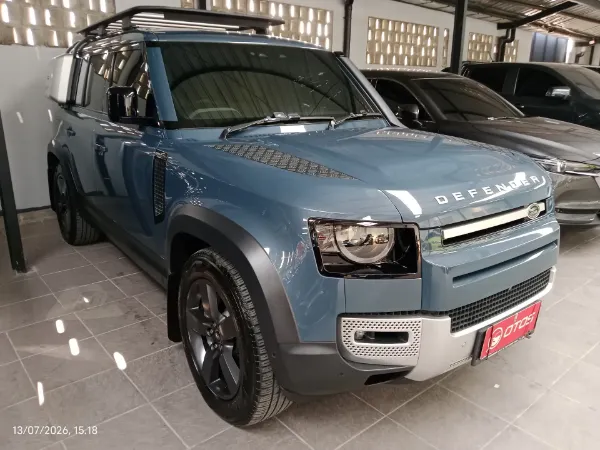 2022 Land Rover Defender 110 3.0 XS - Foto 1 dari 6