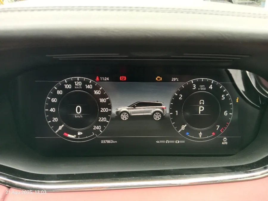 Foto Mobil Bekas Odometer Land Rover Evoque 2.0 tahun 2019