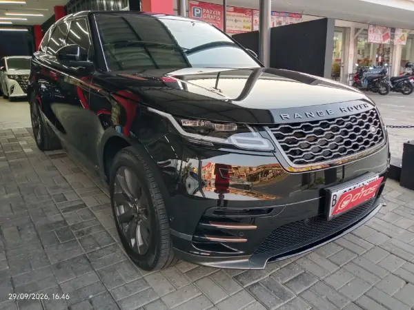 2017 Land Rover Range Rover Velar 2.0 SE R-Dynamic 250 PS