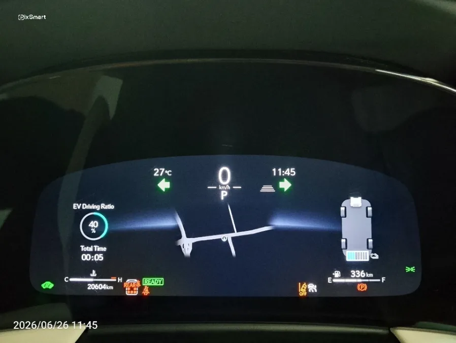 Foto Mobil Bekas Odometer Lexus LM 350 2.5 L tahun 2025