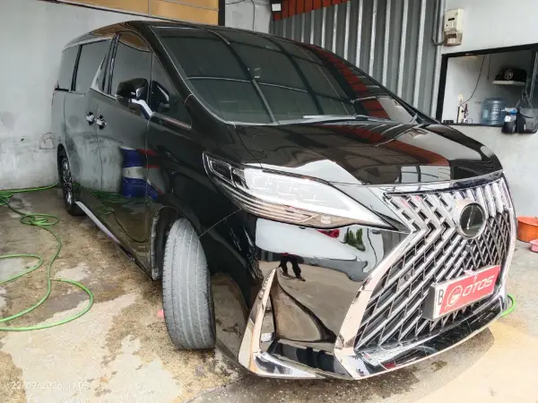 2023 Lexus LM 350 3.5