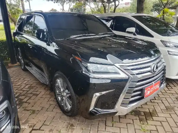 2016 Lexus LX 570 5.7
