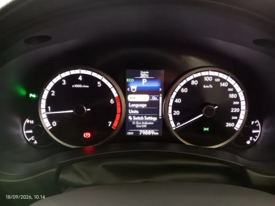 Foto Mobil Bekas Odometer Lexus NX 200t 2.0 F-Sport tahun 2016