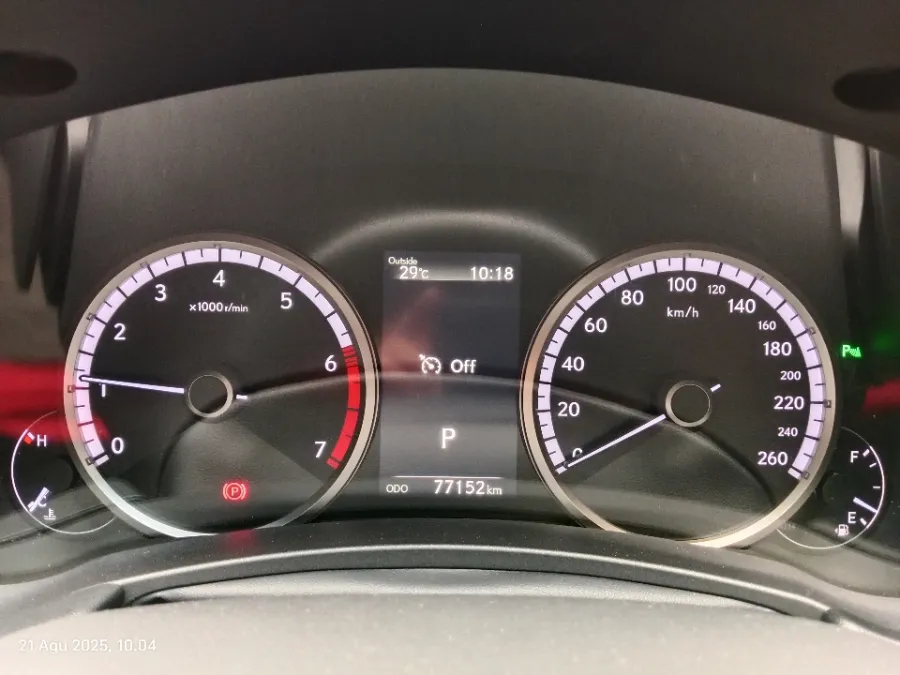 Foto Mobil Bekas Odometer Lexus NX 300 2.0 F-Sport tahun 2018