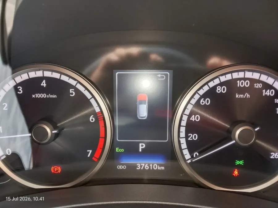 Foto Mobil Bekas Odometer Lexus NX 300 2.0 F-Sport tahun 2019