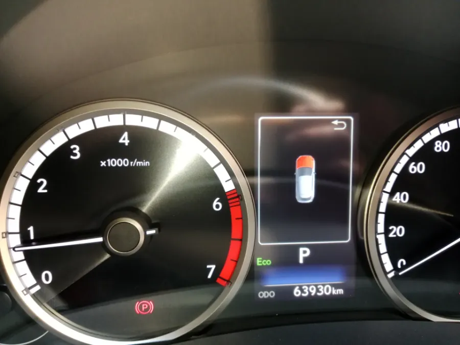 Foto Mobil Bekas Odometer Lexus NX 300 2.0 F-Sport tahun 2019